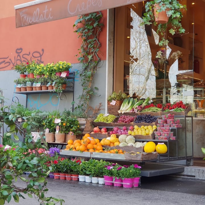 La frutta, la verdura e i fiori
