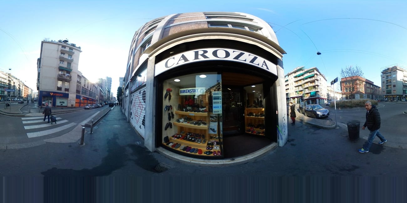 L'ingresso di Carozza Calzature