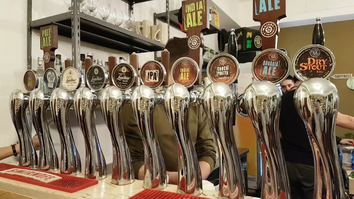 Le spine della birra artigianale da GhePensiMI