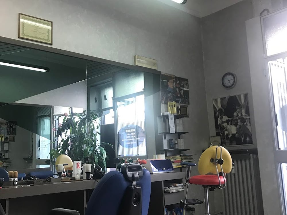 Un angolo della barberia di Grippo Domenico