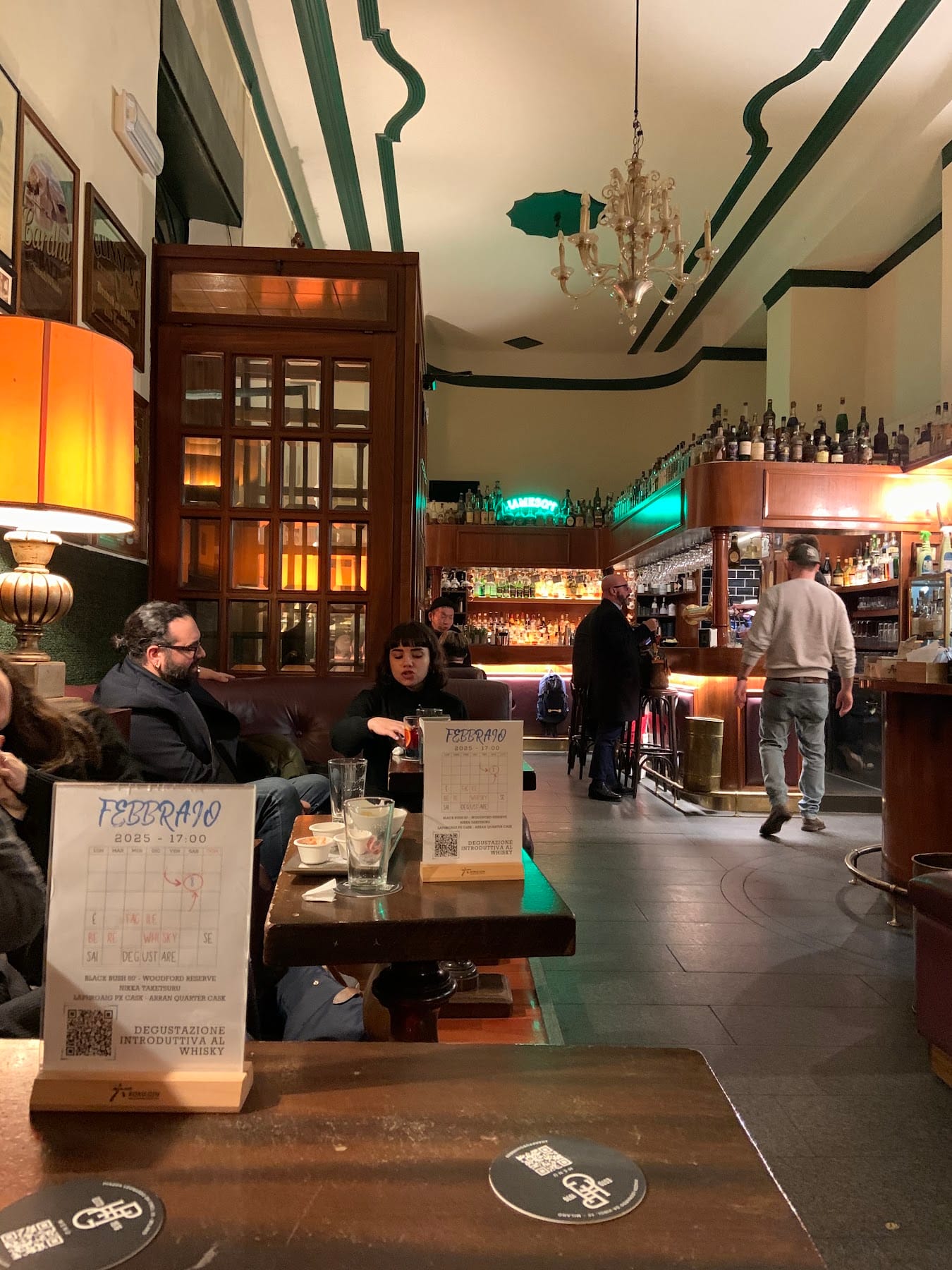 Prospettiva della sala verso il fondo