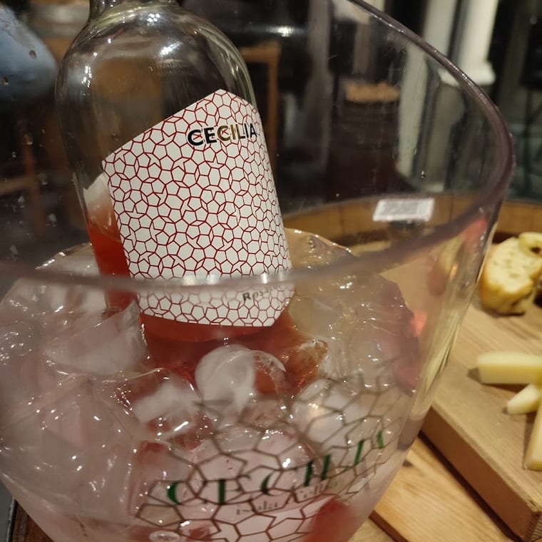 Uno spritz al bancone