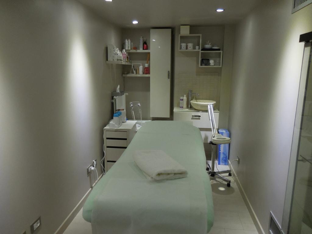 Cabina per i trattamenti estetici