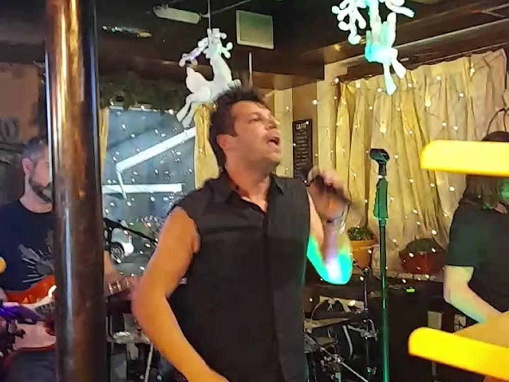 Una serata di musica live all'Old Tenconi Pub