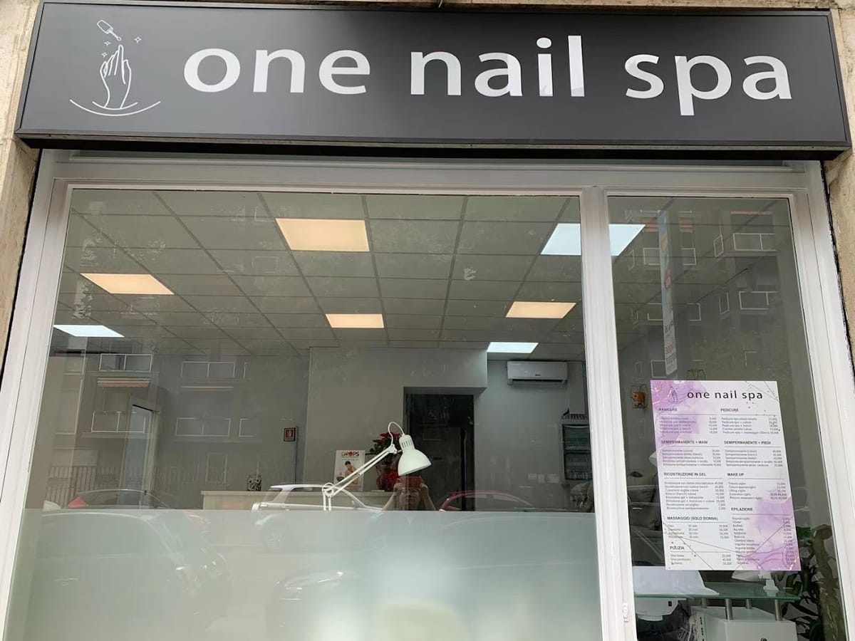 One Nail Spa in Via Ronchi