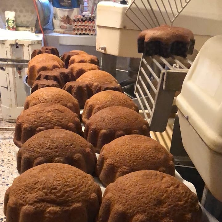 Panettoni e grandi lievitati