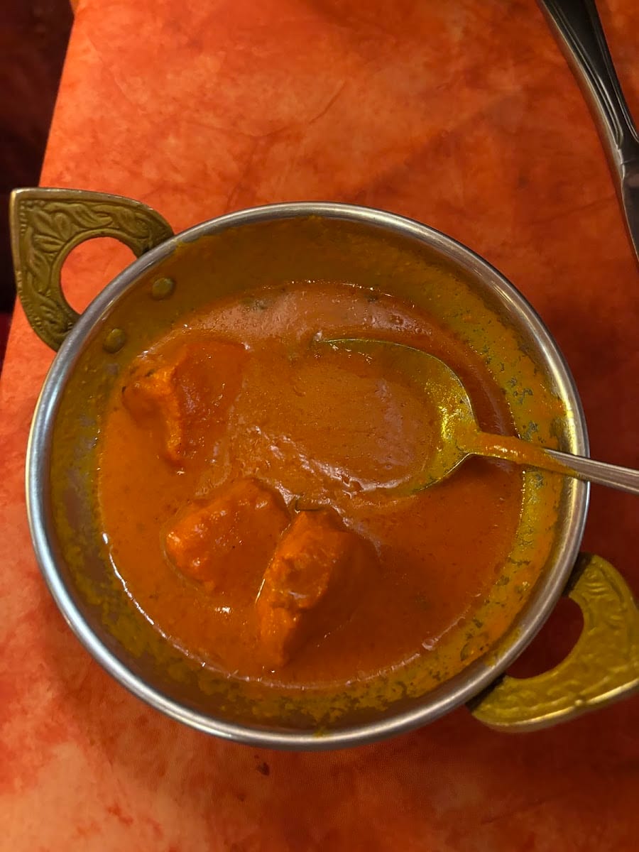 Pollo al burro (murgh makhani)